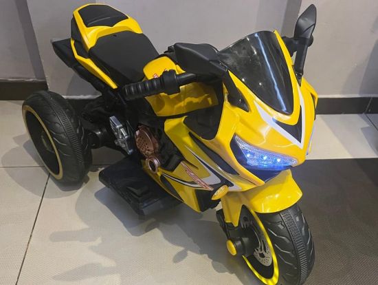 صورة دباب اطفال كهربائي